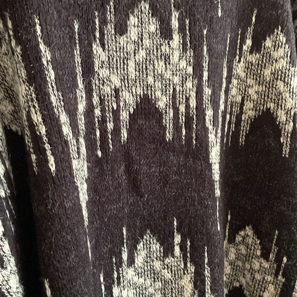 Vintage Grandpas’ Sweater - Picture 7 of 9